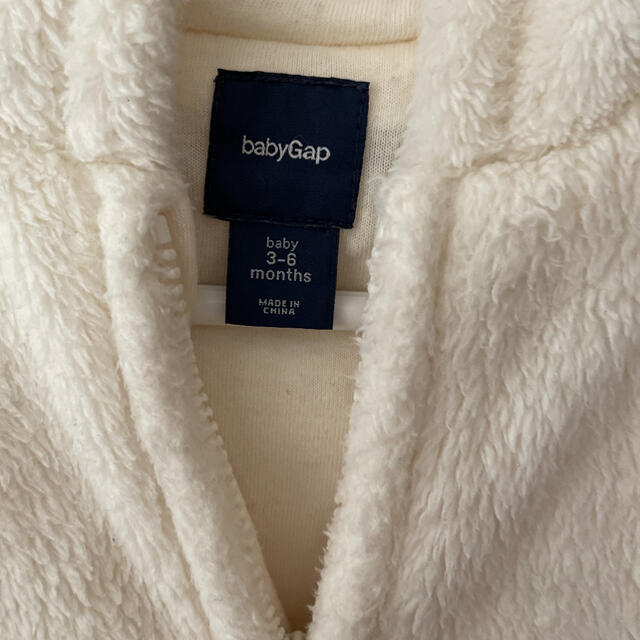 babyGAP(ベビーギャップ)の専用！美品　クマ　ロンパース　モコモコ　カバーオール　60 キッズ/ベビー/マタニティのベビー服(~85cm)(ジャケット/コート)の商品写真