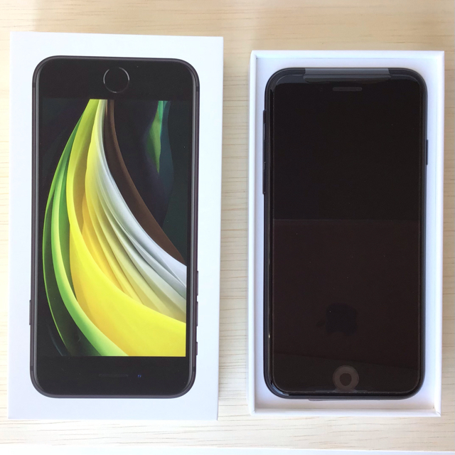 フリー Apple 第2世代 SE2 黒 2台の通販 by echo|アップルならラクマ