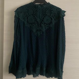 ザラ(ZARA)のZARA 透け感ブラウス　　グリーン系　Sサイズ　新品❗️(シャツ/ブラウス(半袖/袖なし))