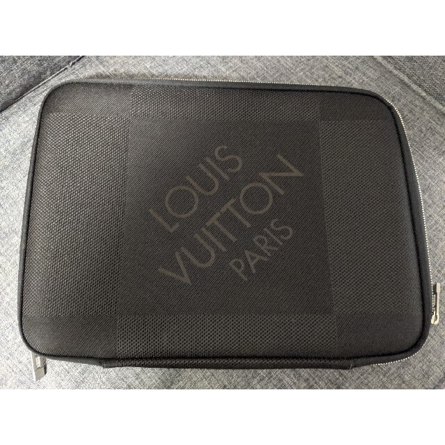 LOUIS VUITTON(ルイヴィトン)の値下げ　美品　ルイヴィトン　LOUISVUITTON　PCケース メンズのバッグ(ビジネスバッグ)の商品写真