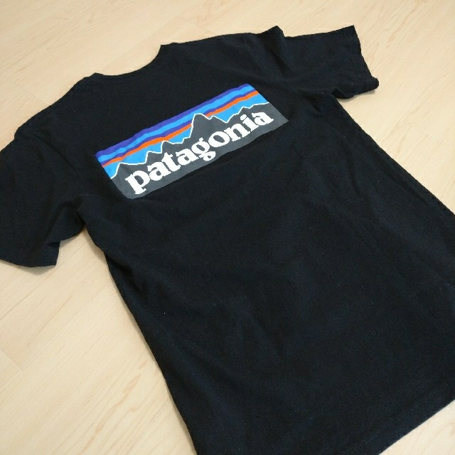 patagonia(パタゴニア)のpatagonia パタゴニア Tシャツ  XSサイズ 黒 ブラック レディースのトップス(Tシャツ(半袖/袖なし))の商品写真