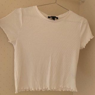 フォーエバートゥエンティーワン(FOREVER 21)のforever21 トップス(Tシャツ(半袖/袖なし))