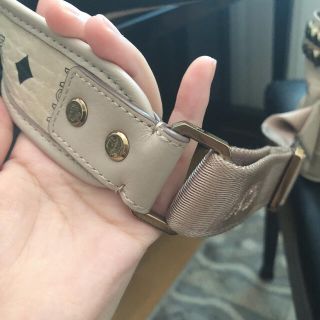MCM - 最終値下げ MCM リュック small medium ベージュ 早い者勝ちの