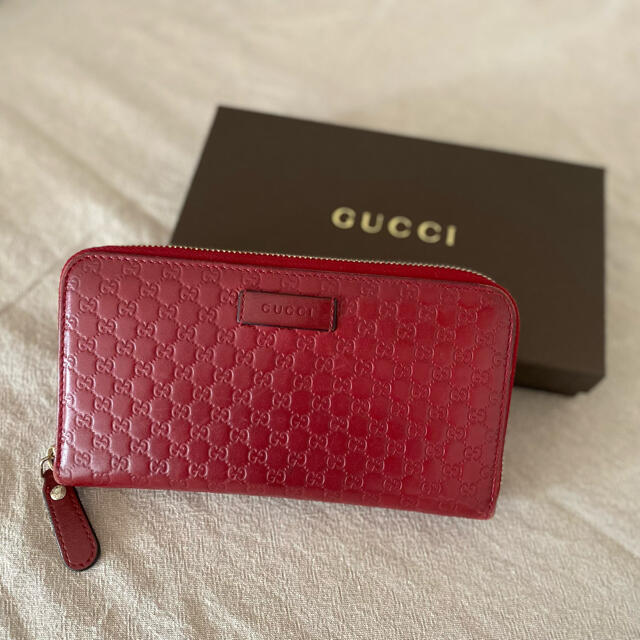 Gucci(グッチ)のグッチ　長財布　【最終値下げ】 レディースのファッション小物(財布)の商品写真