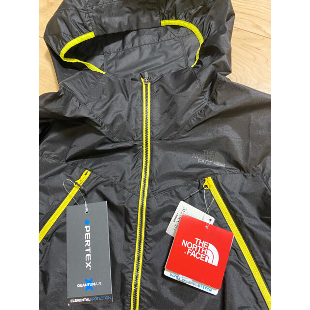 THE NORTH FACE ナイロンパーカー