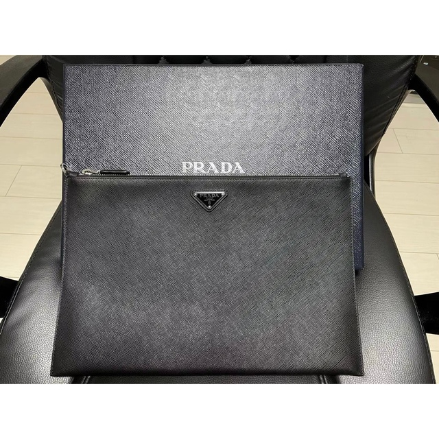 PRADA プラダ　クラッチバック