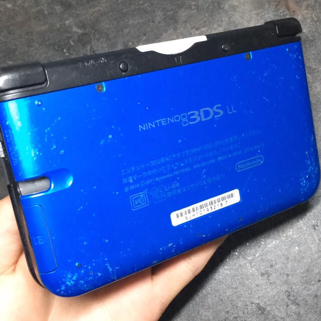 ニンテンドー3DS(ニンテンドー3DS)のNintendo 3DS LL エンタメ/ホビーのゲームソフト/ゲーム機本体(家庭用ゲーム機本体)の商品写真