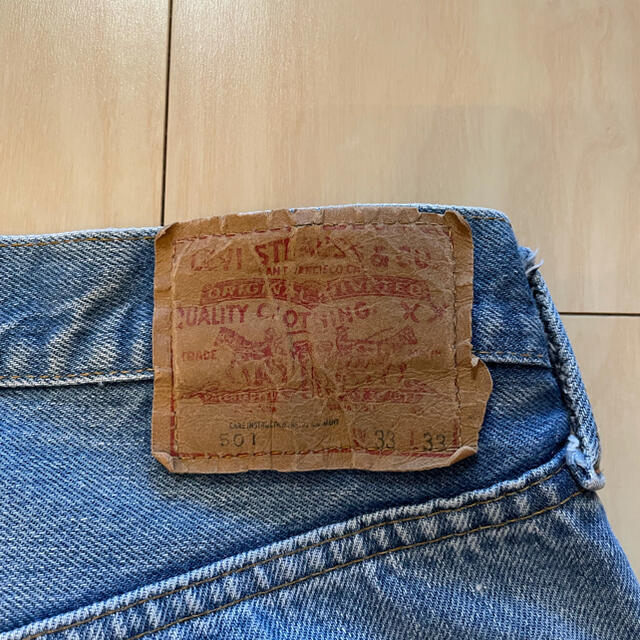 Levi's(リーバイス)のリーバイス501赤耳 W33 L33 1982年1月製 裾オリジナル メンズのパンツ(デニム/ジーンズ)の商品写真