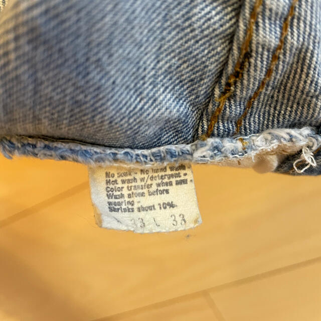 Levi's(リーバイス)のリーバイス501赤耳 W33 L33 1982年1月製 裾オリジナル メンズのパンツ(デニム/ジーンズ)の商品写真