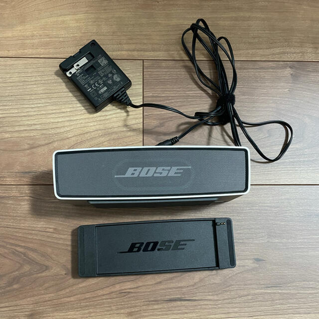 BOSE(ボーズ)のういすきー様専用　BOSE Sound Link Mini 中古品 スマホ/家電/カメラのオーディオ機器(スピーカー)の商品写真