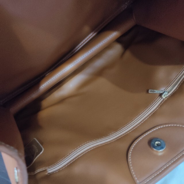 LONGCHAMP(ロンシャン)の最終値下げ　ロンシャン　レザーハンドバッグ レディースのバッグ(ハンドバッグ)の商品写真