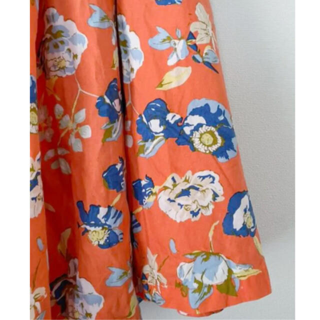 mystic(ミスティック)のポピー花柄スカート　オレンジ mystic レディースのスカート(ひざ丈スカート)の商品写真