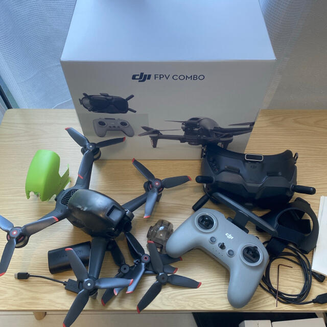 DJI FPV コンボセット　未飛行・未使用　ドローン