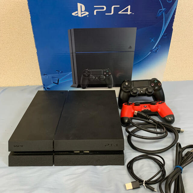 PlayStation4(プレイステーション4)のPS4 CUH-1200AB01 500GB コントローラー2個付き エンタメ/ホビーのゲームソフト/ゲーム機本体(家庭用ゲーム機本体)の商品写真