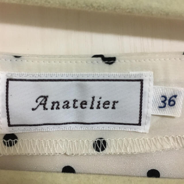 anatelier(アナトリエ)のアナトリエ Anatelier パールリボン ブラウス レディースのトップス(シャツ/ブラウス(半袖/袖なし))の商品写真