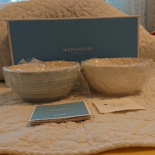 WEDGWOOD(ウェッジウッド)の【momimomi様専用】WEDGWOOD ペアシリアルボウル インテリア/住まい/日用品のキッチン/食器(食器)の商品写真