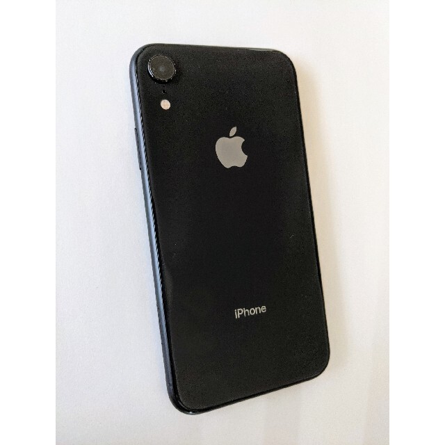 Apple(アップル)のiPhone XR Black 64 GB SIMフリー 【即買いOK】 スマホ/家電/カメラのスマートフォン/携帯電話(スマートフォン本体)の商品写真