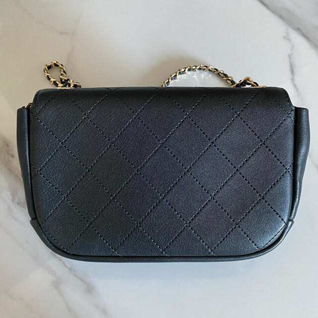 CHANEL(シャネル)のシャネル　フラップバック レディースのバッグ(ショルダーバッグ)の商品写真