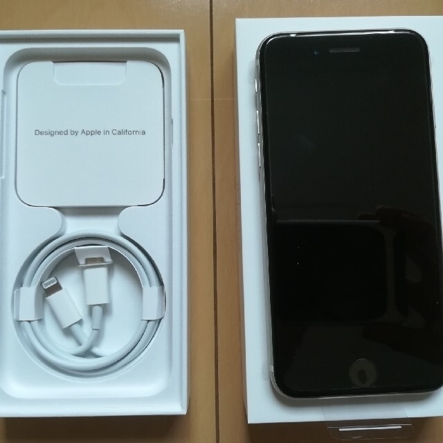 【新品未使用】Apple iPhone SE 第2世代 2
