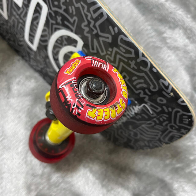 Keith Haring × kinetics mini cruiser スポーツ/アウトドアのスポーツ/アウトドア その他(スケートボード)の商品写真