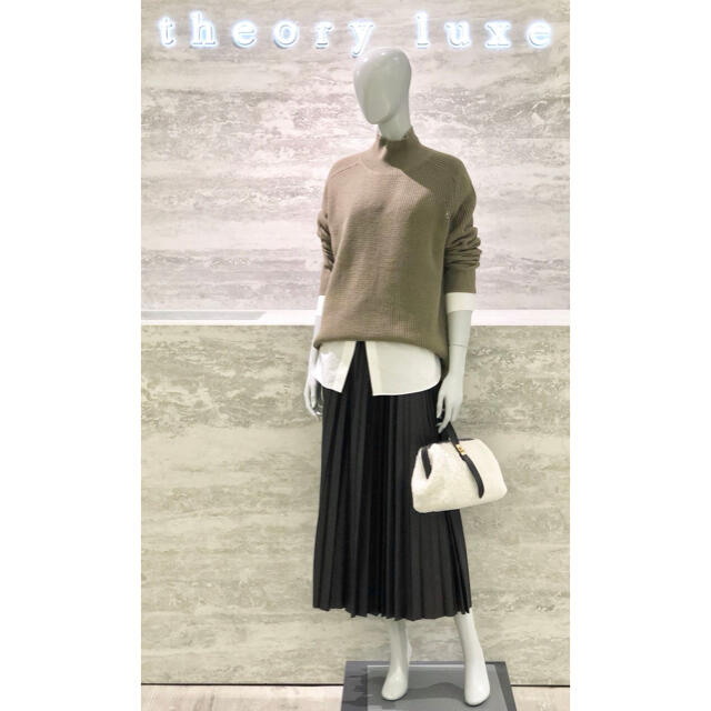 ✤セオリーリュクス theory luxe ロングプリーツスカート✤