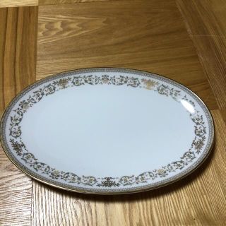 ノリタケ(Noritake)のアンティーク　ノリタケ　楕円型大皿(食器)