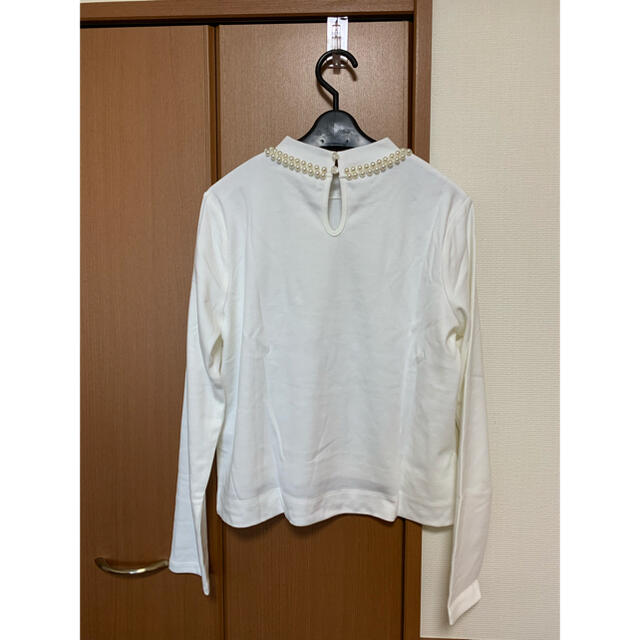 dazzlin(ダズリン)のdazzlin パール襟ロンT 新品未使用 レディースのトップス(Tシャツ(長袖/七分))の商品写真