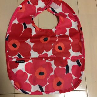 マリメッコ(marimekko)のマリメッコスタイ(お食事エプロン)