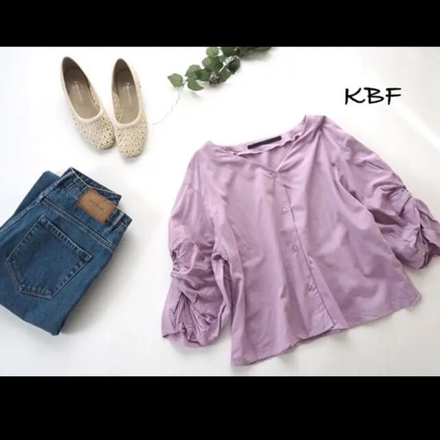 KBF(ケービーエフ)のKBF  ブラウス レディースのトップス(シャツ/ブラウス(長袖/七分))の商品写真