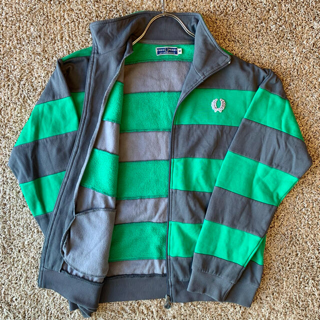 FRED PERRY(フレッドペリー)の【sup様専用】フレッドペリー ジャージ トラックジャケット グリーン×グレー メンズのトップス(ジャージ)の商品写真