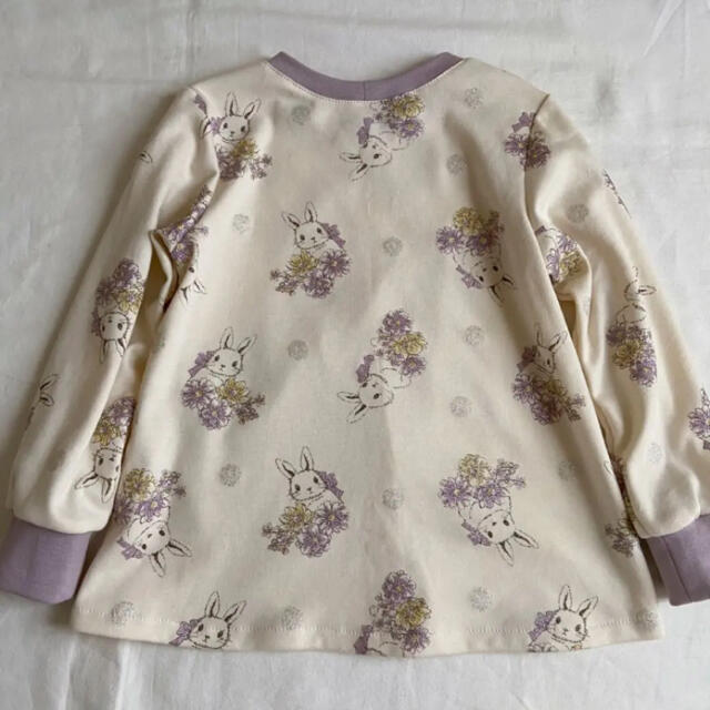 ✿size 110✿ ポシェットプルオーバー 花うさぎ パープル キッズ/ベビー/マタニティのキッズ服女の子用(90cm~)(Tシャツ/カットソー)の商品写真