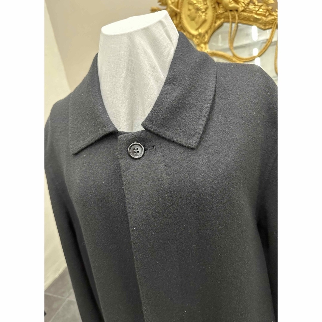 三越(ミツコシ)のmen's ロングコート　M  至宝カシミア  100%  黒　中古 メンズのジャケット/アウター(ステンカラーコート)の商品写真