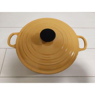 ルクルーゼ(LE CREUSET)のル クルーゼ ココットロンド 24cm サフランイエロー(調理道具/製菓道具)