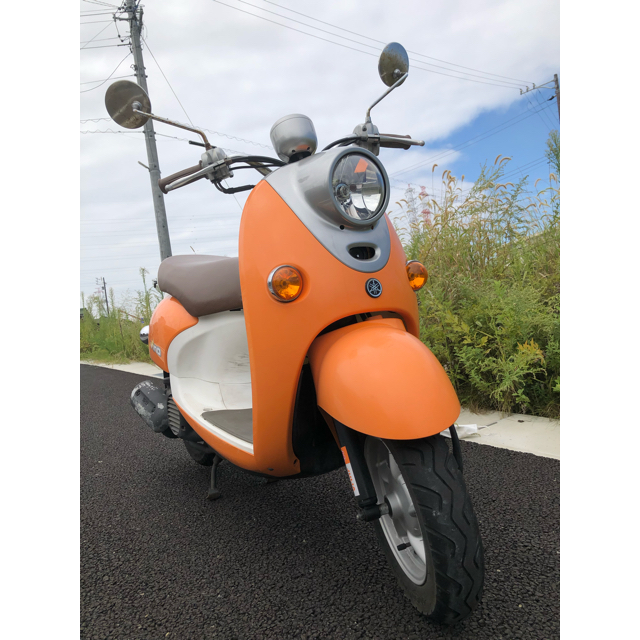 ヤマハ(ヤマハ)のHAKU様専用＊おしゃれビーノ50cc＊オレンジ 自動車/バイクのバイク(車体)の商品写真