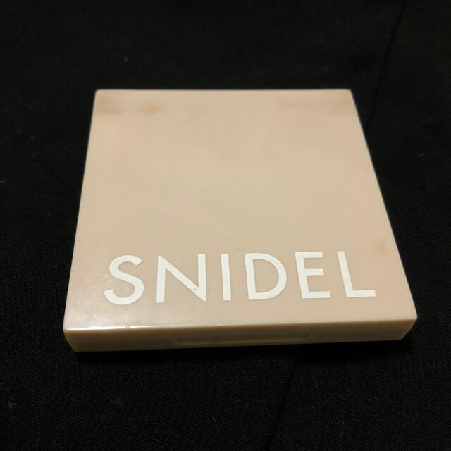 SNIDEL(スナイデル)のSnidel アイシャドウパレット コスメ/美容のキット/セット(コフレ/メイクアップセット)の商品写真