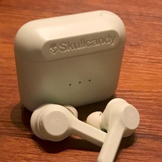 スカルキャンディ(Skullcandy)のSkullcandy indy(汚れあり・本体+usbケーブルのみ)(ヘッドフォン/イヤフォン)