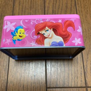 ディズニー(Disney)のアリエル　ポケットティッシュ　缶(ティッシュボックス)