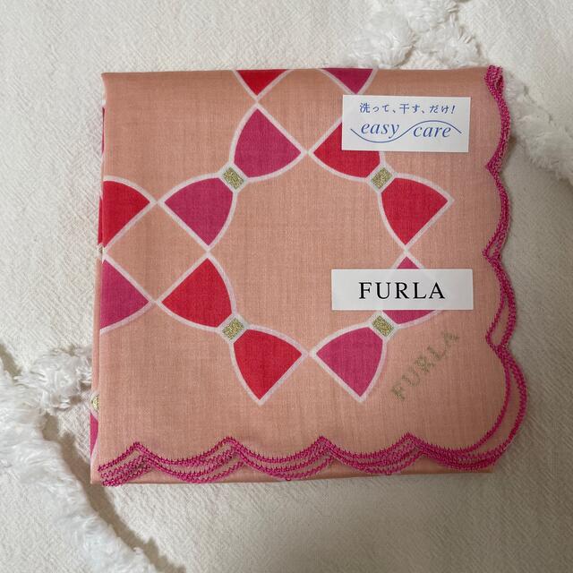 Furla(フルラ)のFURLA フルラ　ハンカチ レディースのファッション小物(ハンカチ)の商品写真