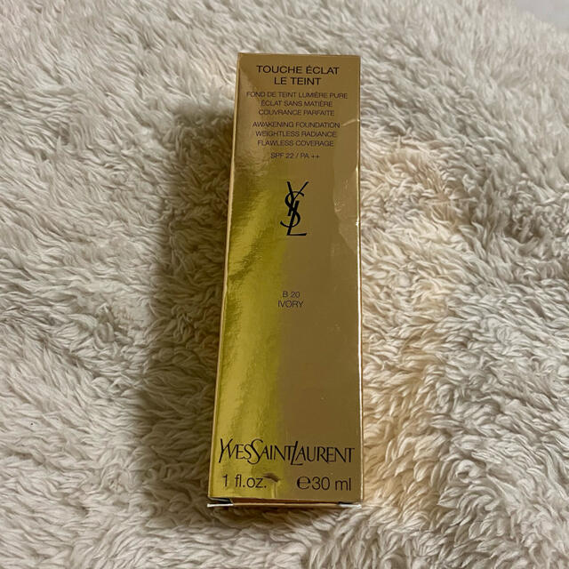 Yves Saint Laurent Beaute(イヴサンローランボーテ)のYSL タンラディアントタッチエクラB20 コスメ/美容のベースメイク/化粧品(ファンデーション)の商品写真