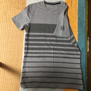 アンダーアーマー(UNDER ARMOUR)のTシャツ(Tシャツ(半袖/袖なし))