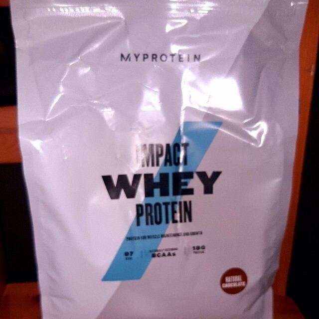 MYPROTEIN(マイプロテイン)のマイプロテイン　1kg　ナチュラルチョコレート味　ホエイプロテイン コスメ/美容のダイエット(ダイエット食品)の商品写真