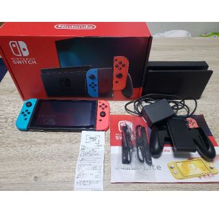 Nintendo Switch (家庭用ゲーム機本体)