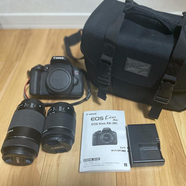 2022年最新入荷 Canon EOS KISS X8i Wズームキット