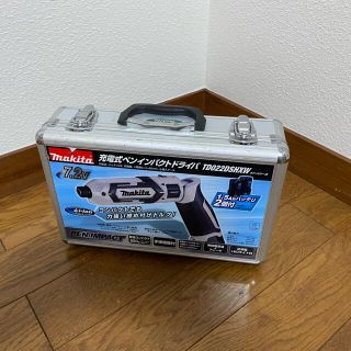 マキタ(Makita)のmakita充電式ペンインパクトドライバ　アルミケース(工具/メンテナンス)