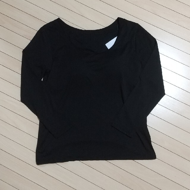 ブラック Uネック 長袖 3L 発熱 保温 速乾 レディースのトップス(Tシャツ(長袖/七分))の商品写真