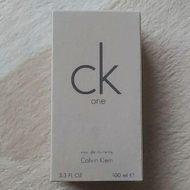 ck Calvin Klein(シーケーカルバンクライン)のCalvin Klein ckone オードトワレ  100ml コスメ/美容の香水(ユニセックス)の商品写真