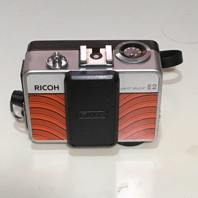 RICOH(リコー)のRICHO オートハーフ E2 フィルムカメラ スマホ/家電/カメラのカメラ(フィルムカメラ)の商品写真