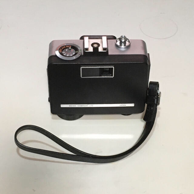 RICOH(リコー)のRICHO オートハーフ E2 フィルムカメラ スマホ/家電/カメラのカメラ(フィルムカメラ)の商品写真