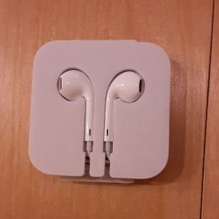 アイポッドタッチ(iPod touch)のi　pod　touch用イヤホン(その他)