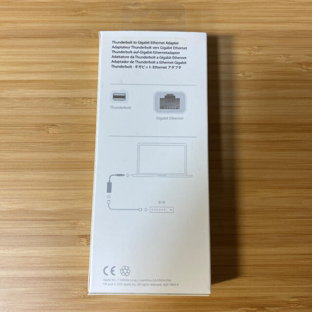 Apple(アップル)のApple Thunderbolt ギガビット Ethernet アダプタ スマホ/家電/カメラのPC/タブレット(PCパーツ)の商品写真